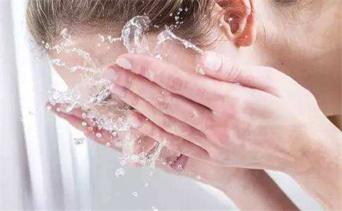 么护保湿强用什养肤过敏改善皮肤品排修护行榜肤品护肤舒敏